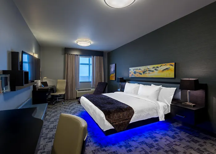 Applause Hotel Calgary Airport By Clique