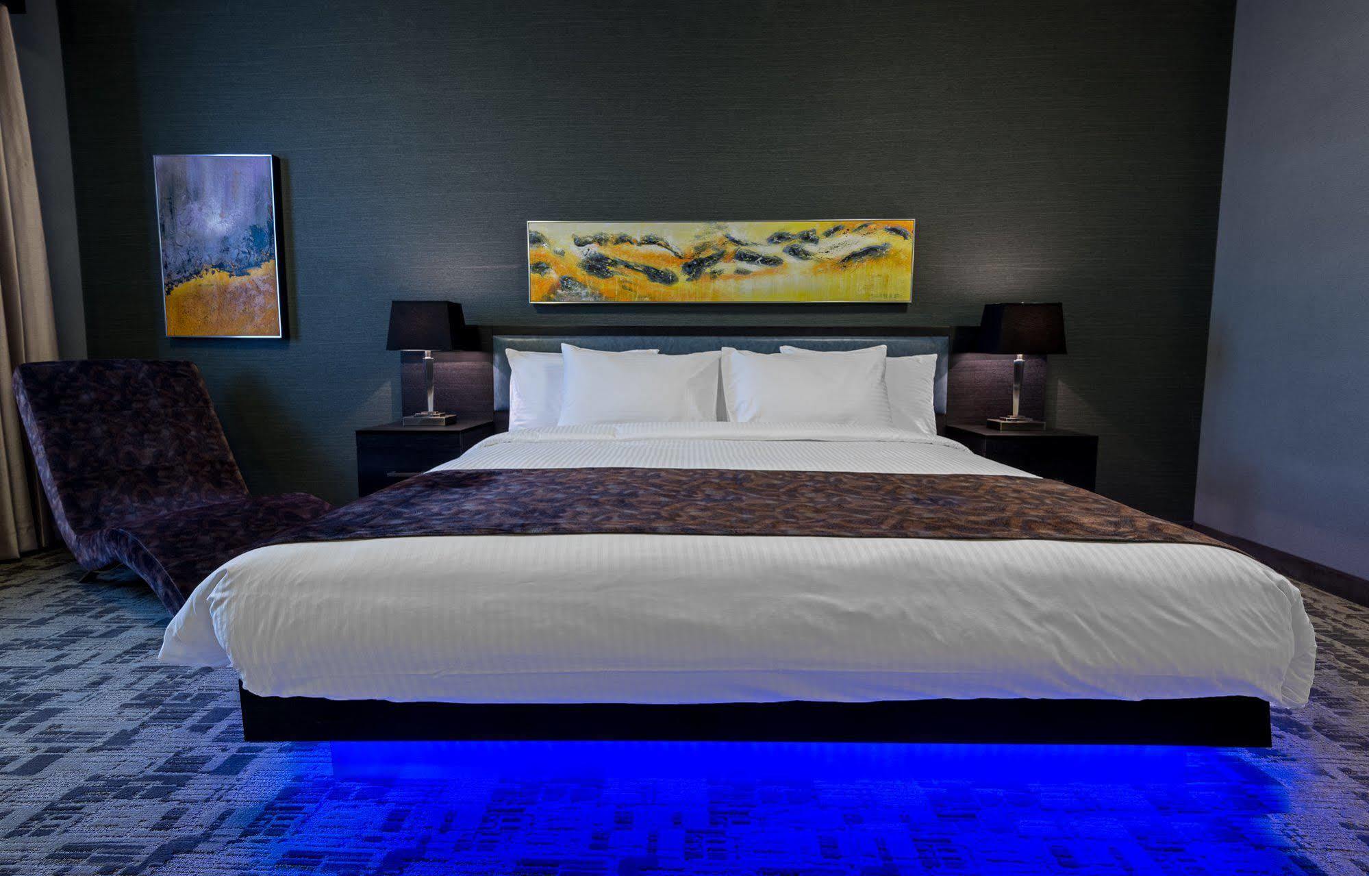 Applause Airport By Clique Hotel Calgary